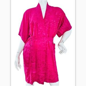 Vintage Eastern Collection Hot Pink Silky Oriental Embossed KimonoXXL
